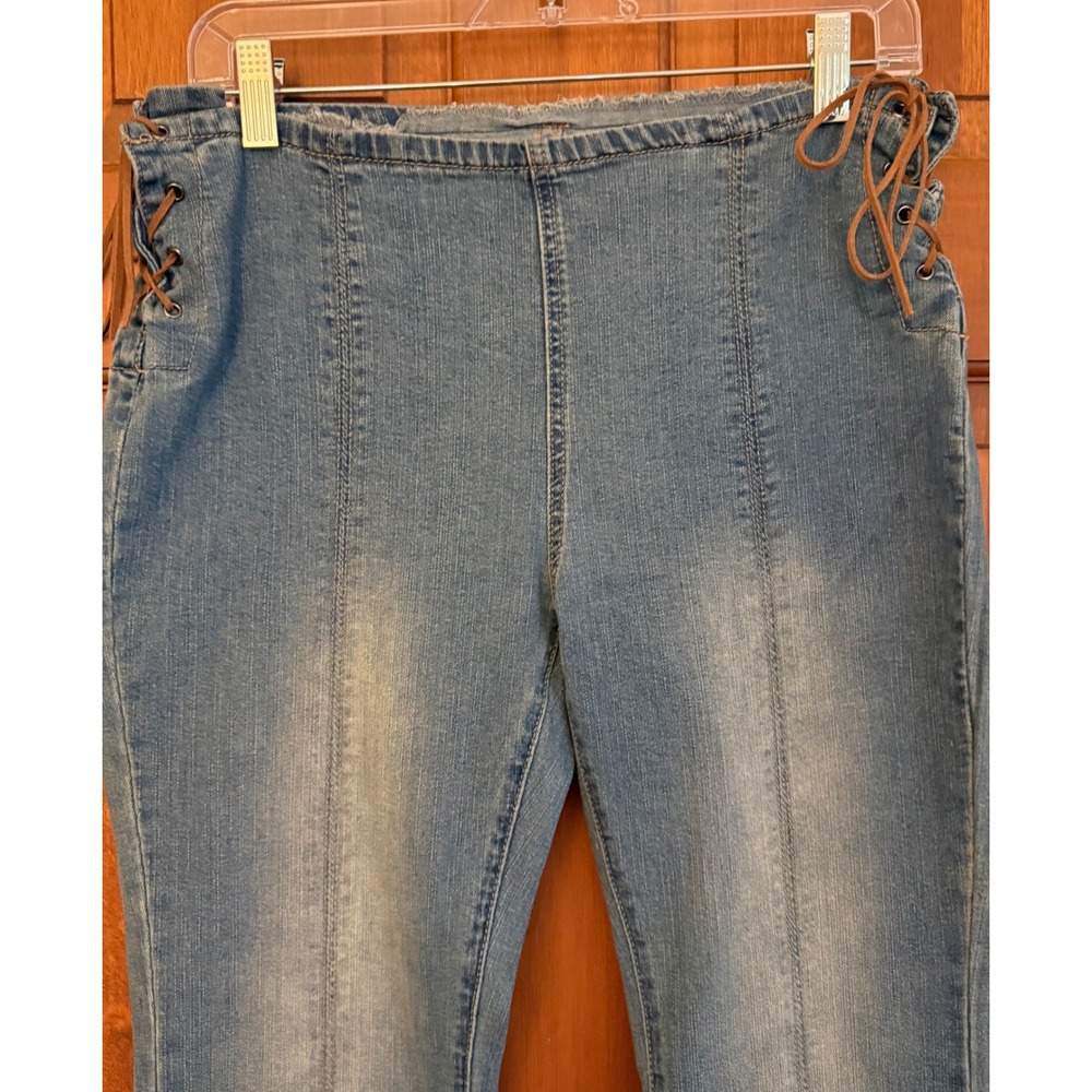 SHEIN Lace-Up Side Flare Leg Jean Womens Size 30 Faded Western Stretch Denim